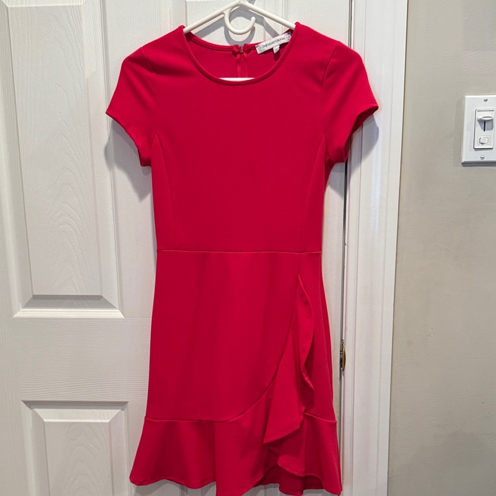 Rose Pink Short Sleeve Dress in mint condition xs perfect for so many occasions